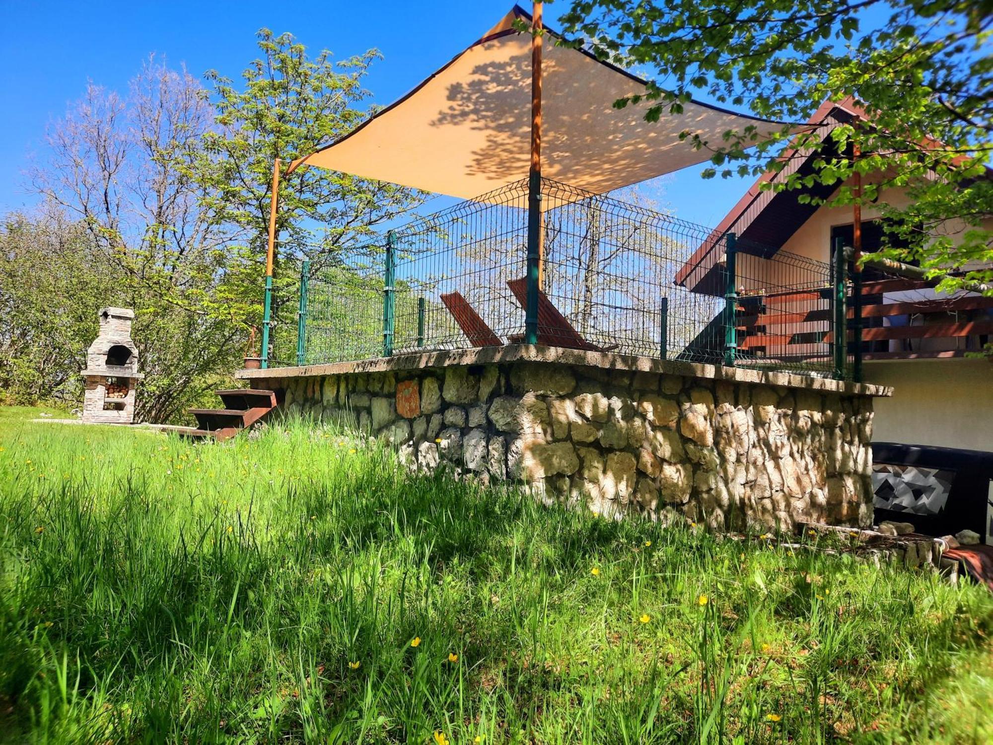 Vila Lovcen4Me Cetinje Exteriér fotografie