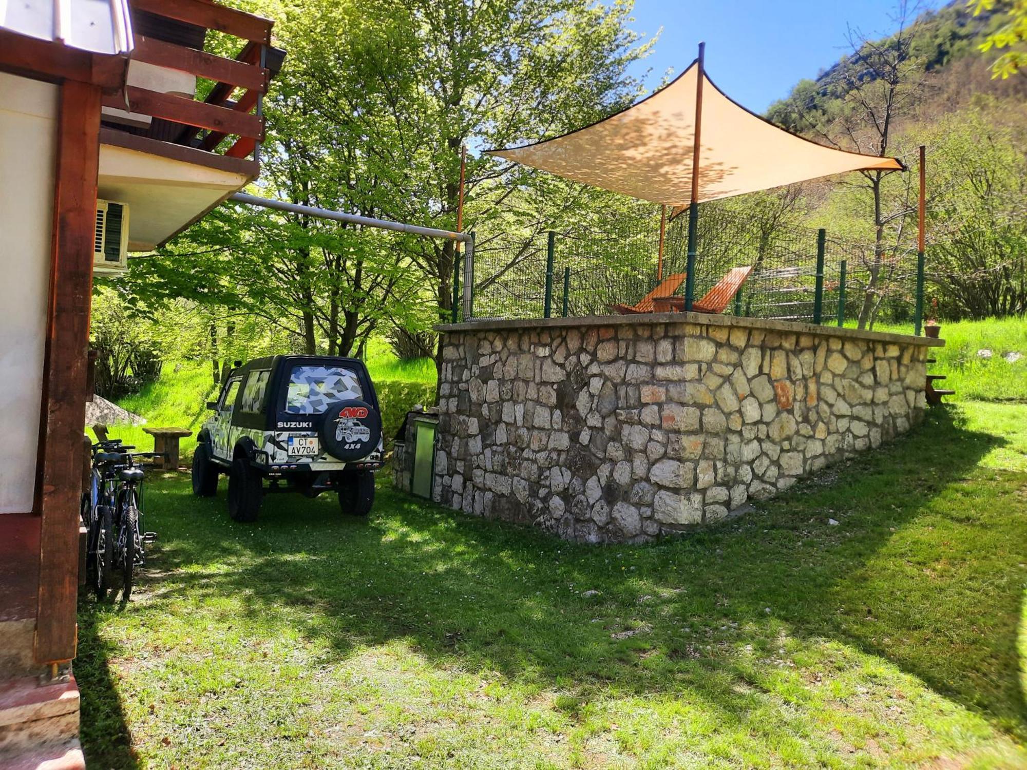 Vila Lovcen4Me Cetinje Exteriér fotografie