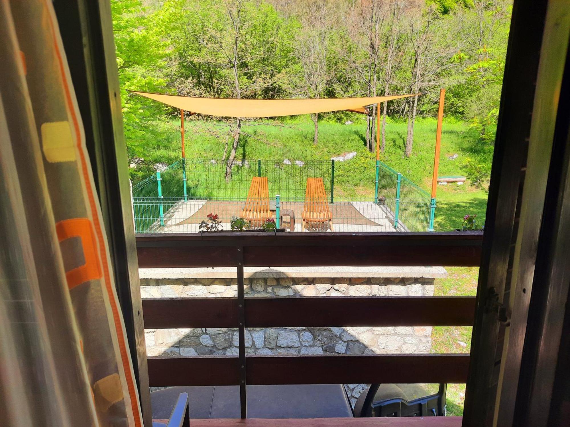 Vila Lovcen4Me Cetinje Exteriér fotografie