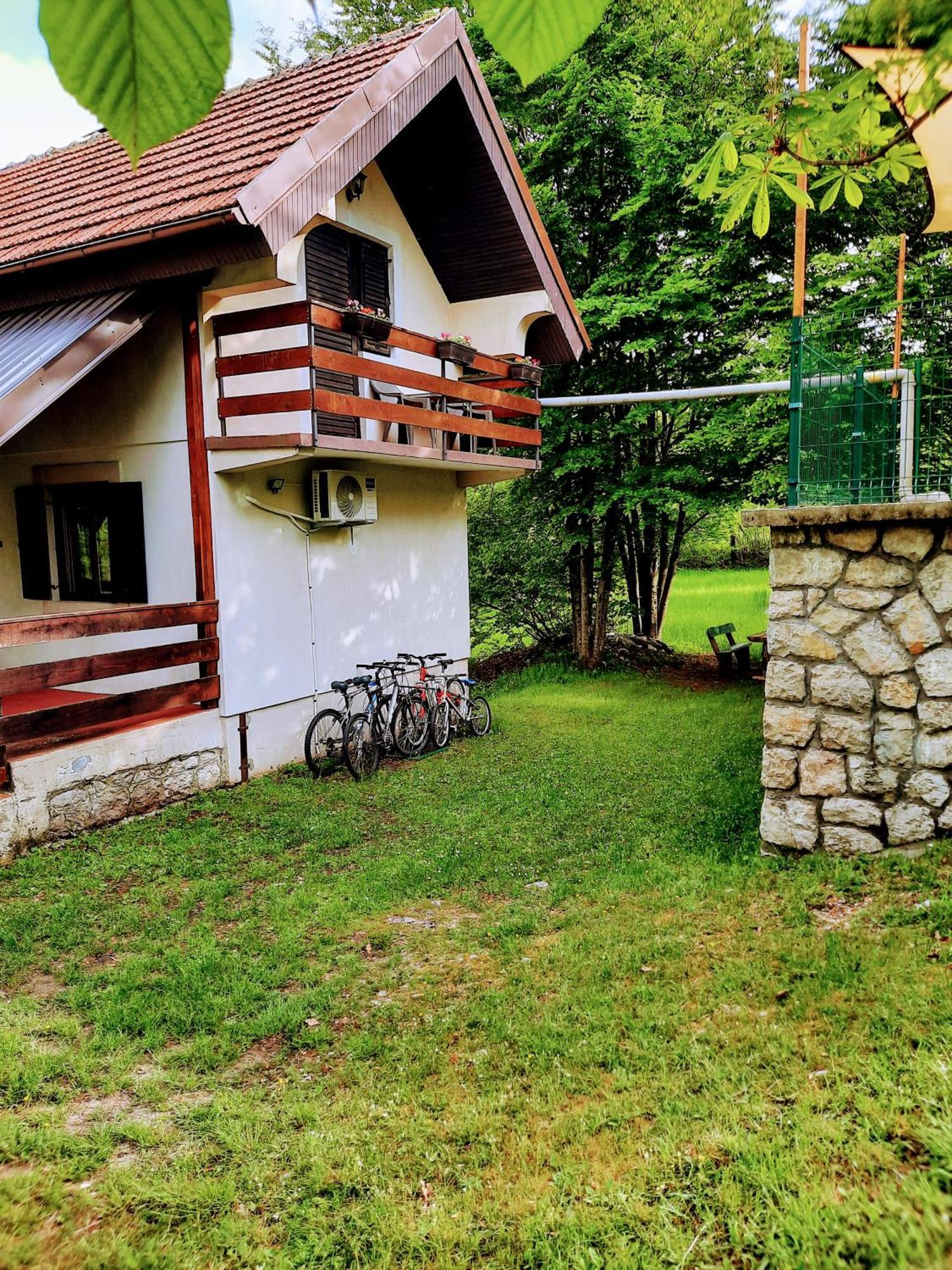 Vila Lovcen4Me Cetinje Exteriér fotografie
